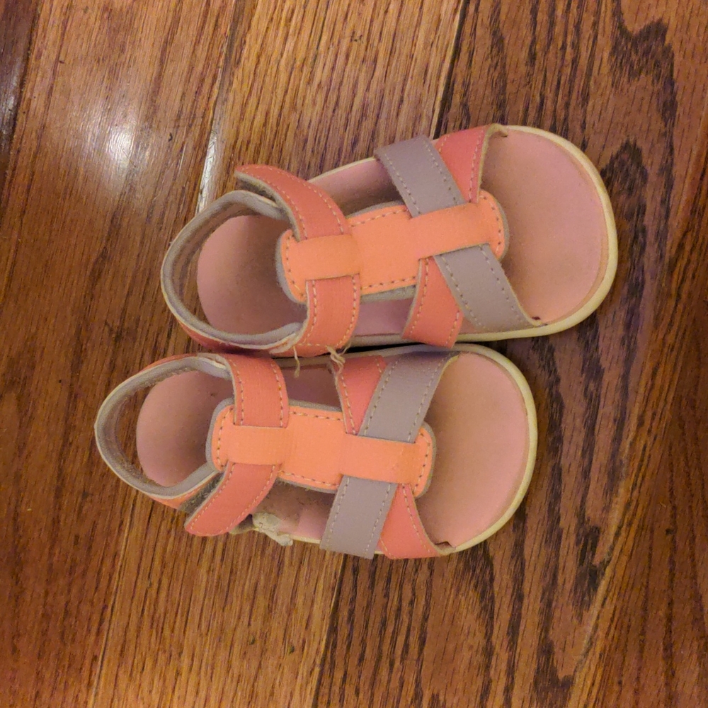 See Kai Run sandals toddler sz4